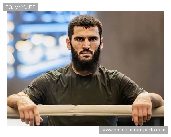 贝特比耶夫出拳速度惊人